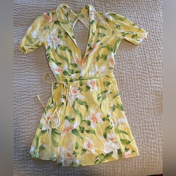 Reformation Mini Wrap Dress Size Small - Picture 2 of 4